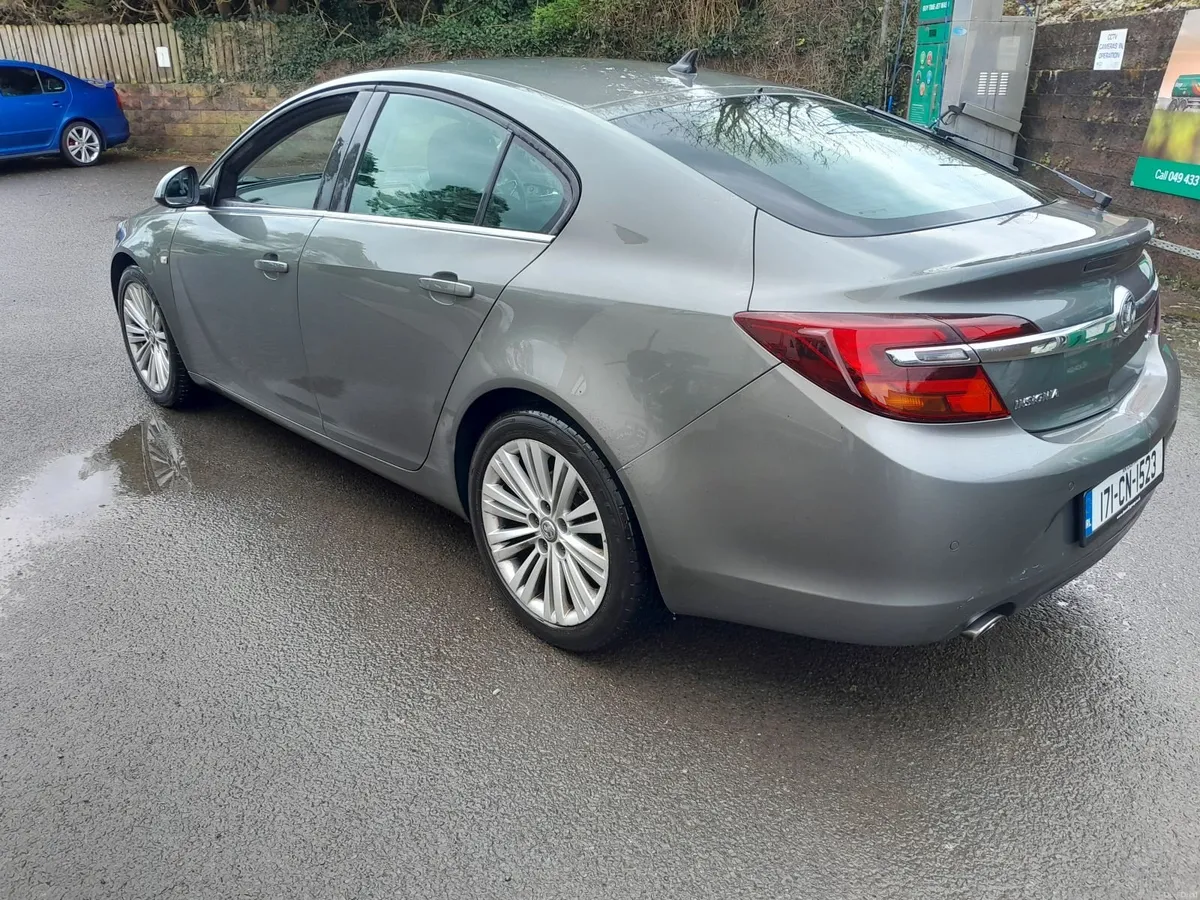 2017 Vauxhall Insignia  nct 06/26 tax 06/26 .€4800 - Image 4