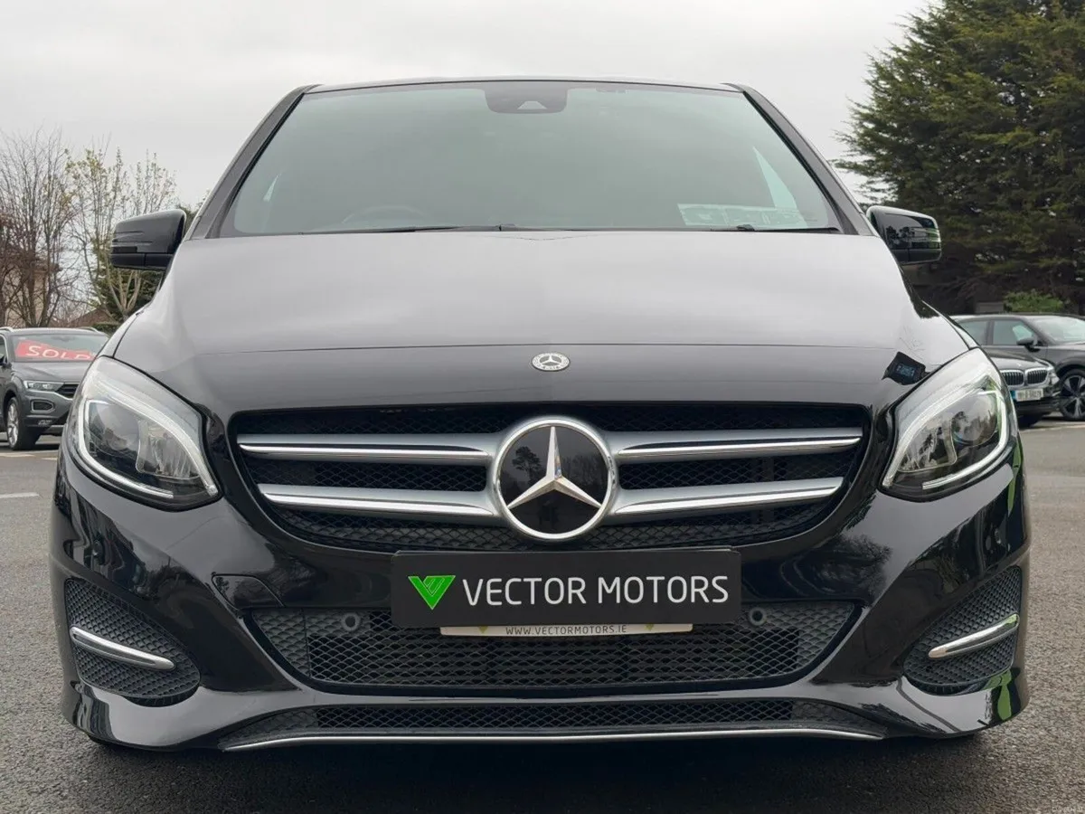 Mercedes-Benz B-Class B180 1.6 PETROL AUTO 12 MONT - Image 3