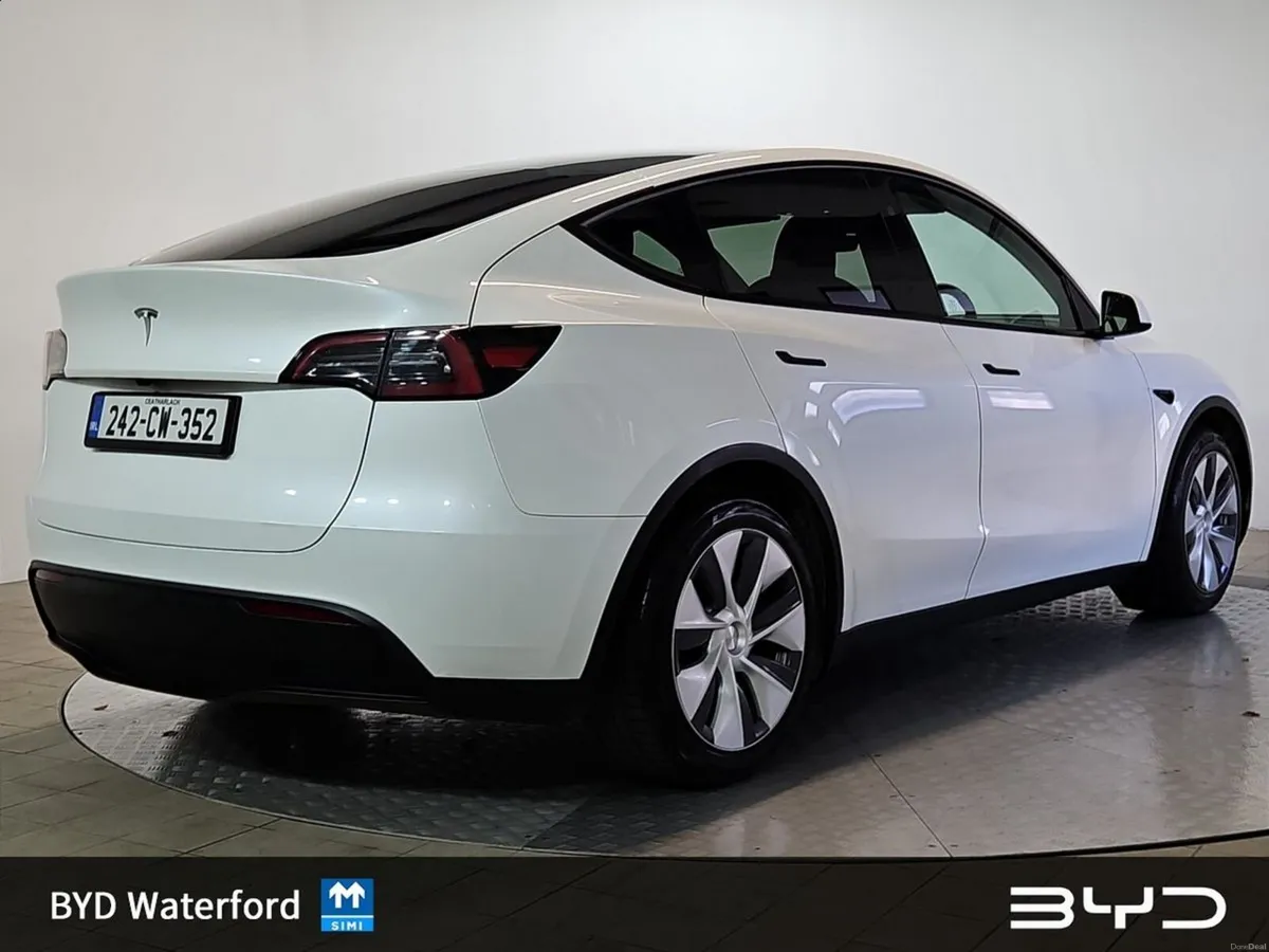 Tesla Model Y RWD - Sentry Mode, Tesla Vision, AI - Image 4