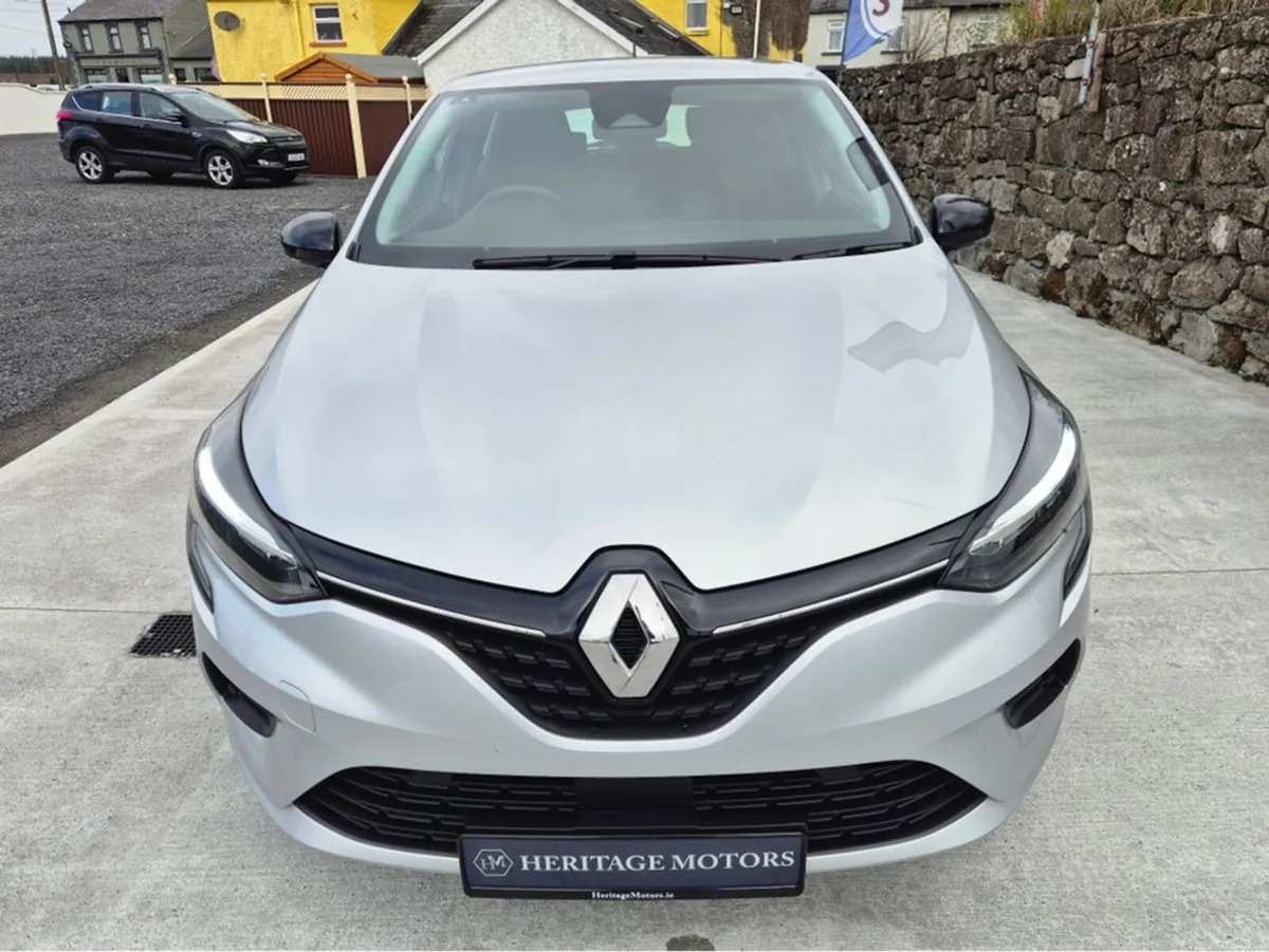 Renault Clio EQUILIBRE TCE 90 MY22.5 5 5DR - Image 5