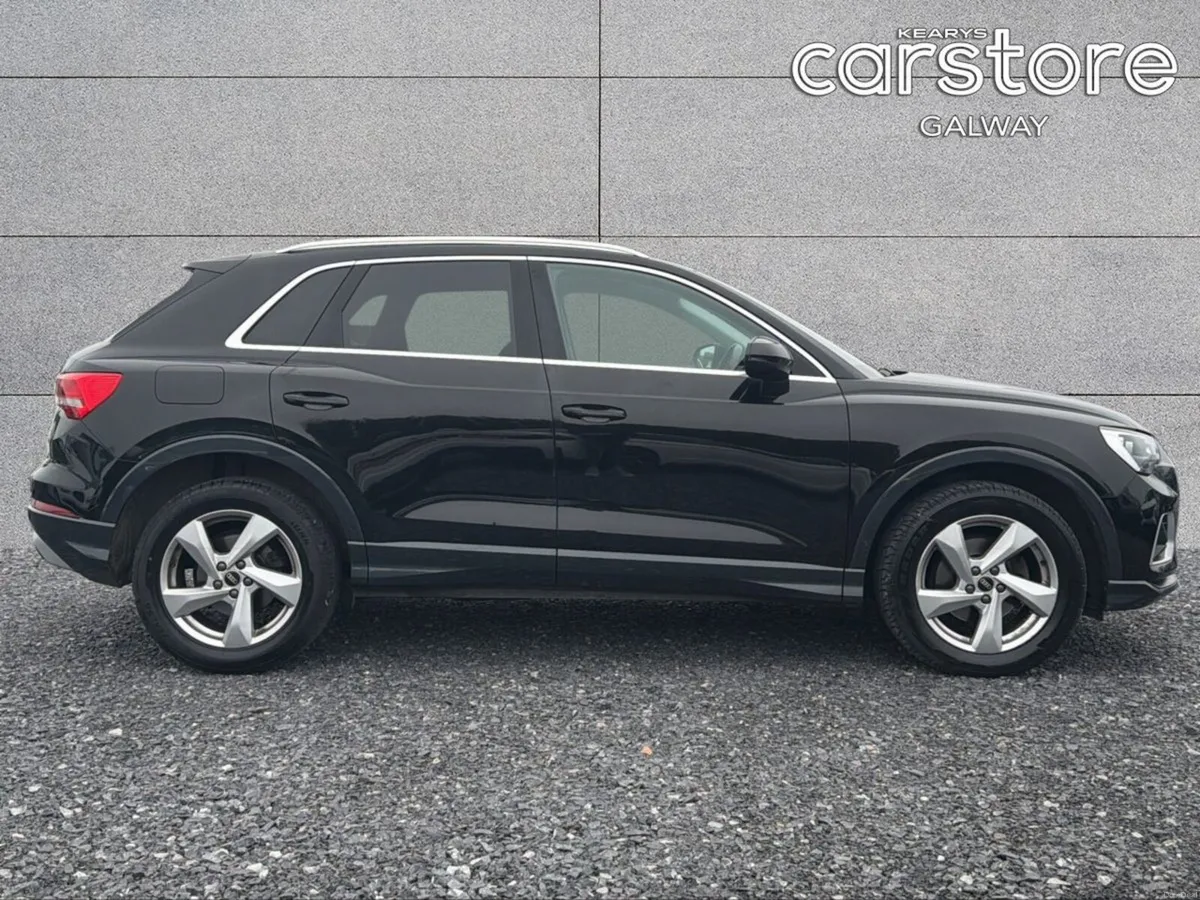 Audi Q3 35 TDI 150HP S Tronic SE - Image 2