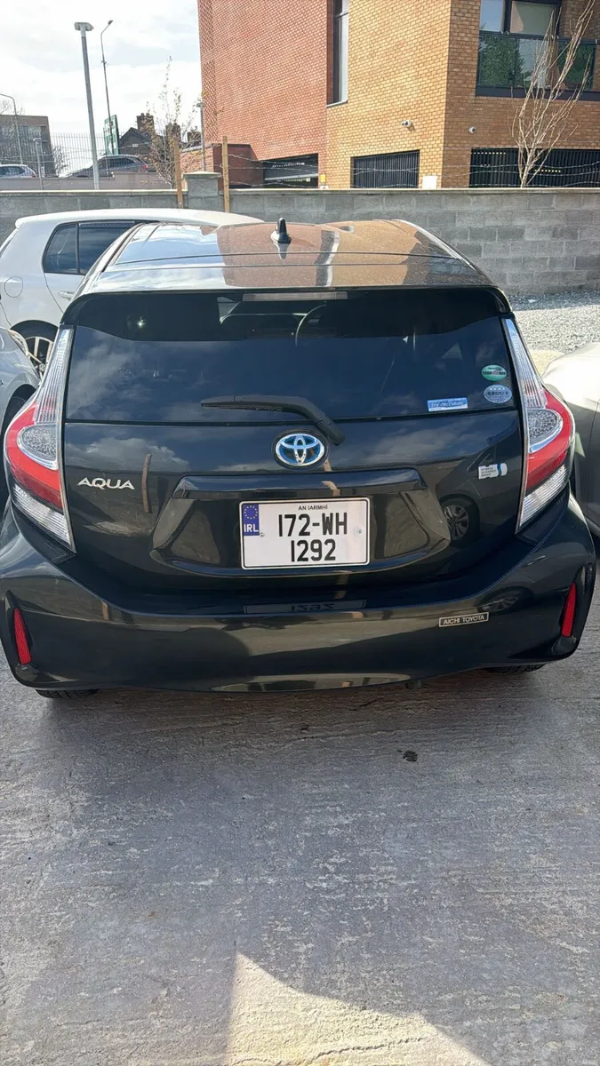 Toyota Aqua 2017 * LOW MILEAGE* FULL SPEC - Image 3