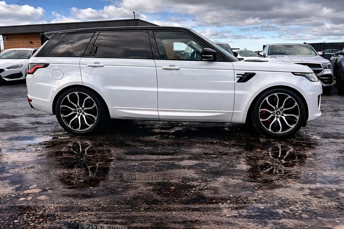 192 RANGE ROVER P400HSE BIG SPEC - Image 4