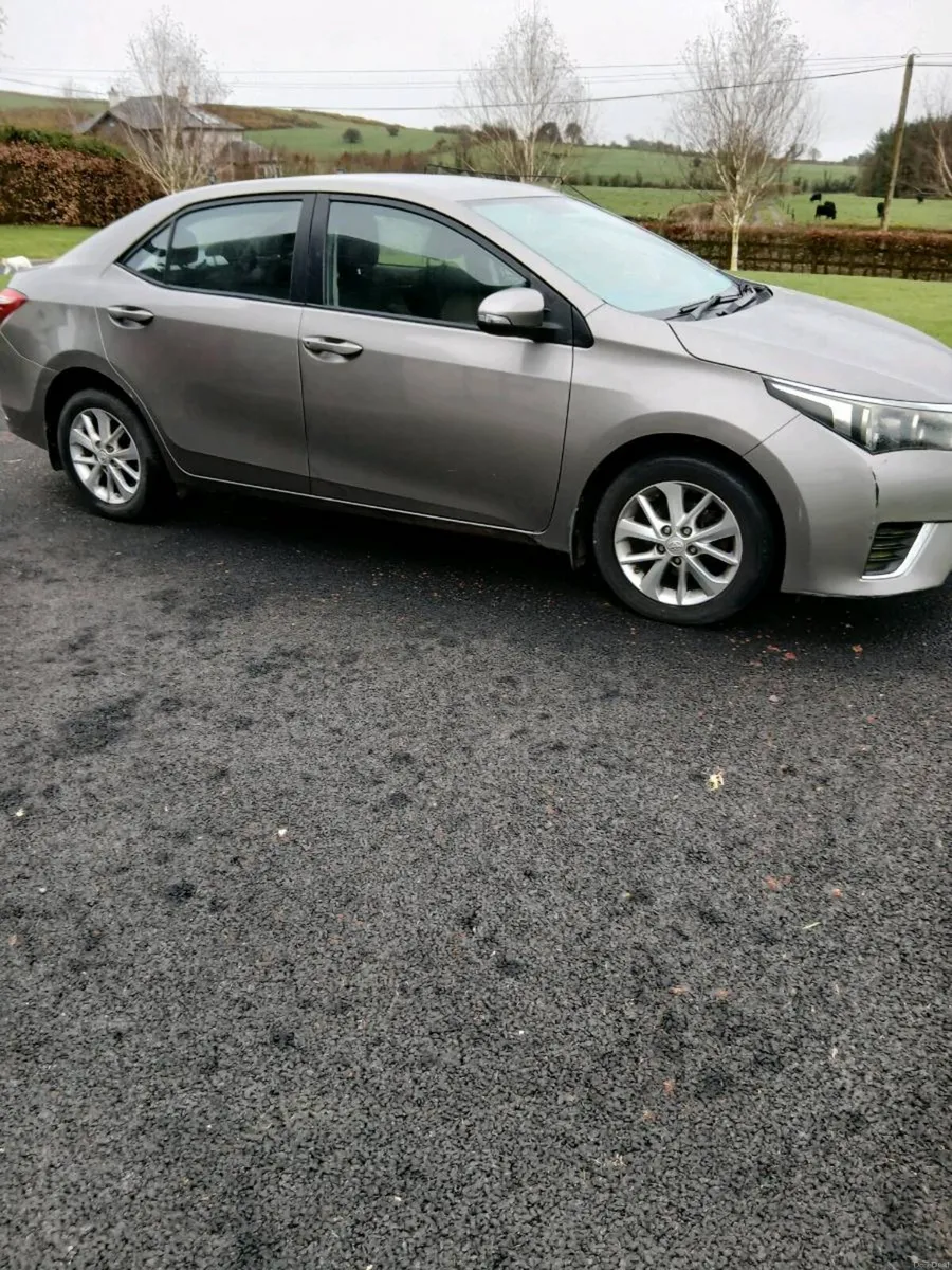 Toyota Corolla D4D AURA - Image 2