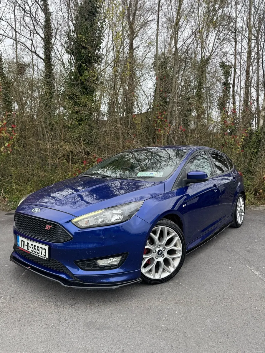 171 Ford Focus ST Line - Image 2