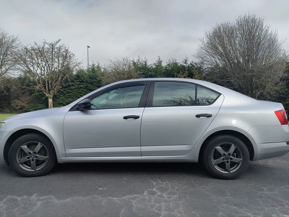 Skoda Octavia Petrol Just Tested - Image 3