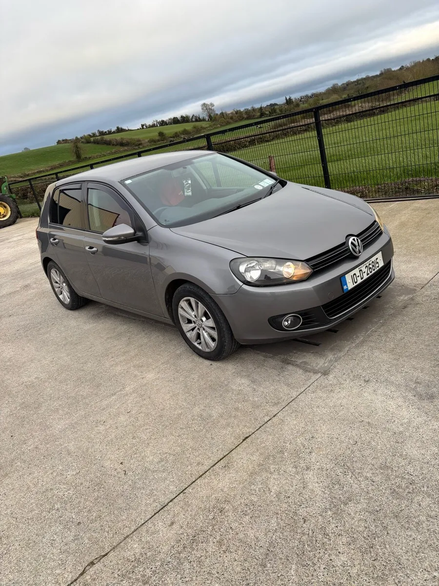 Volkswagon Golf 2010 - Image 1