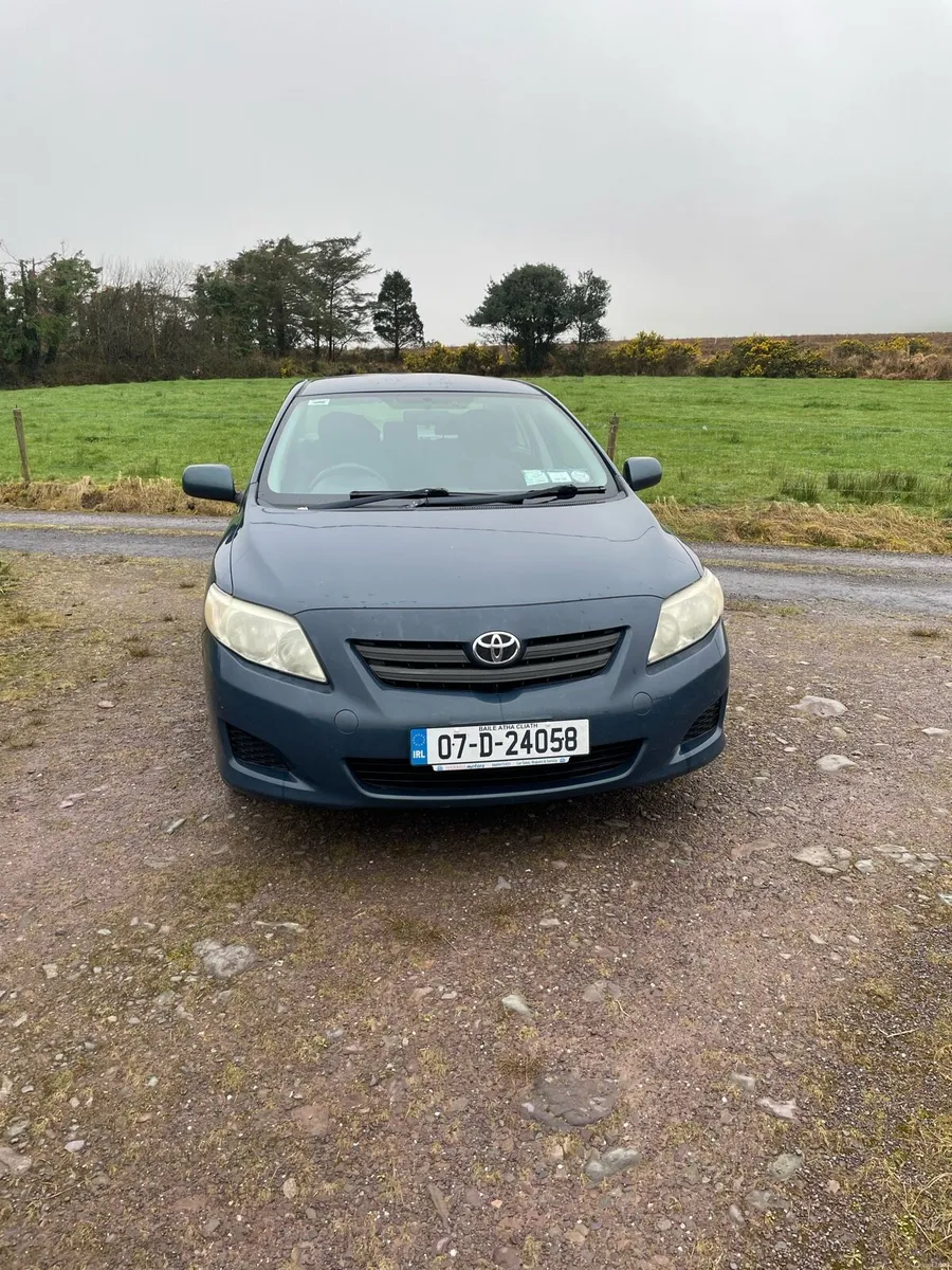 2007  Toyota Corolla - Image 2
