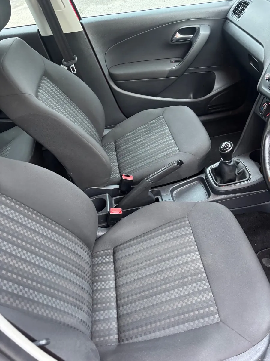 Volkswagen Polo 2017 - Image 3
