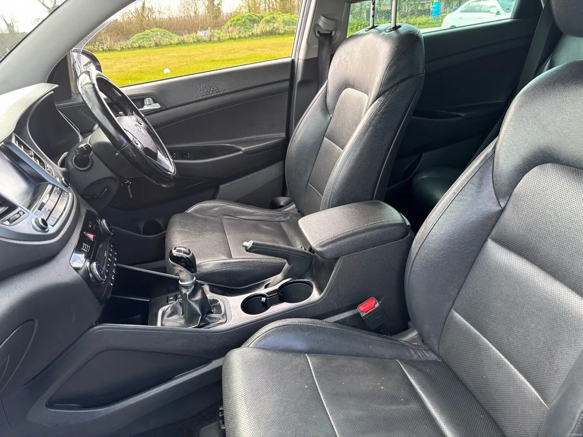 Hyundai Tucson 2016 Executive 1.7d New NCT - Image 4