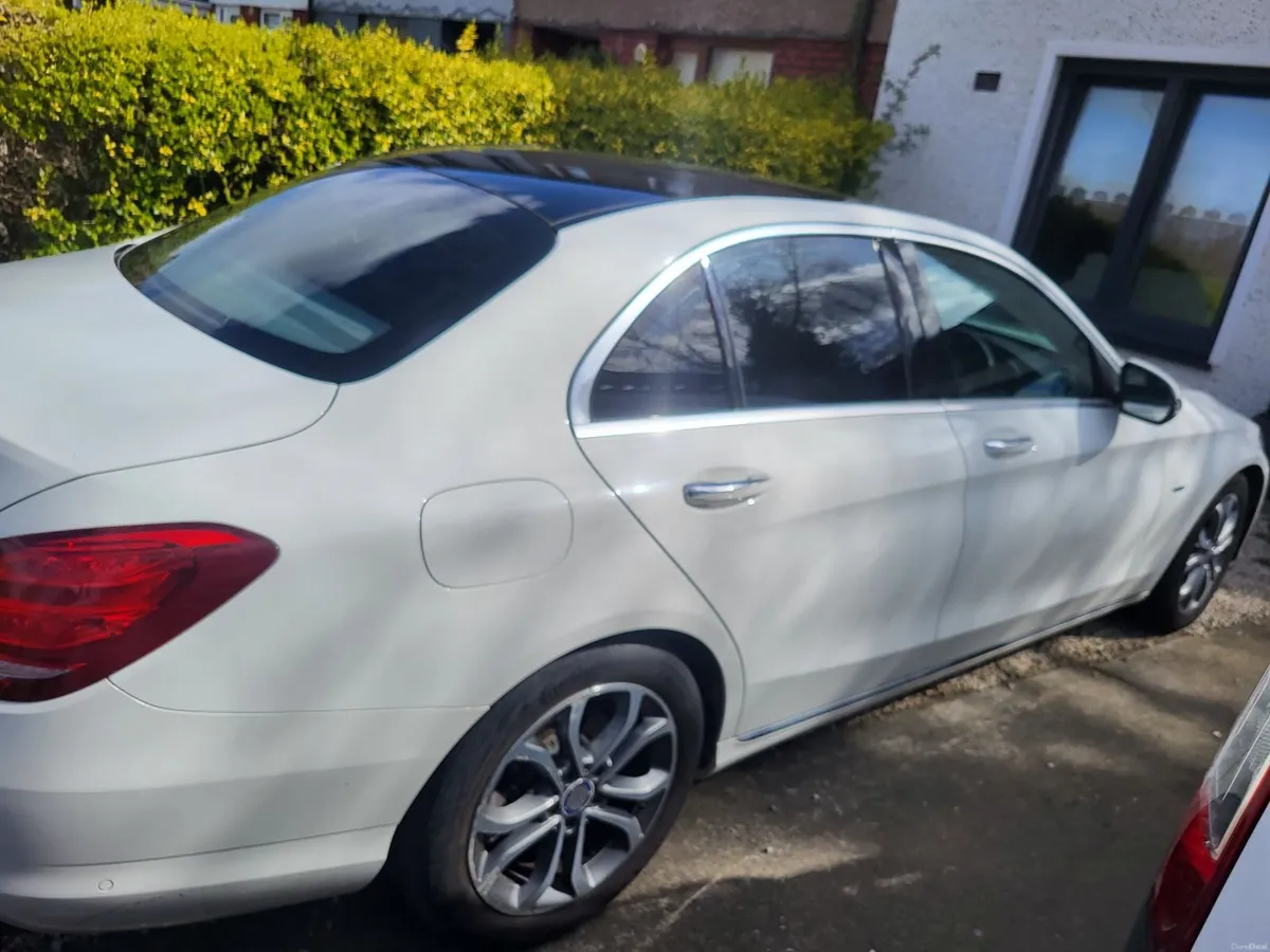 Mercedes-Benz C-Class 2017 - Image 1