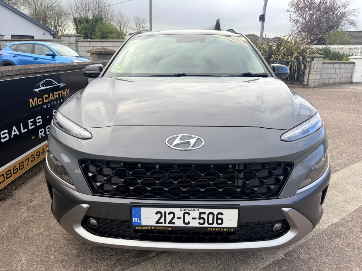 Hyundai KONA Executive - Image 2