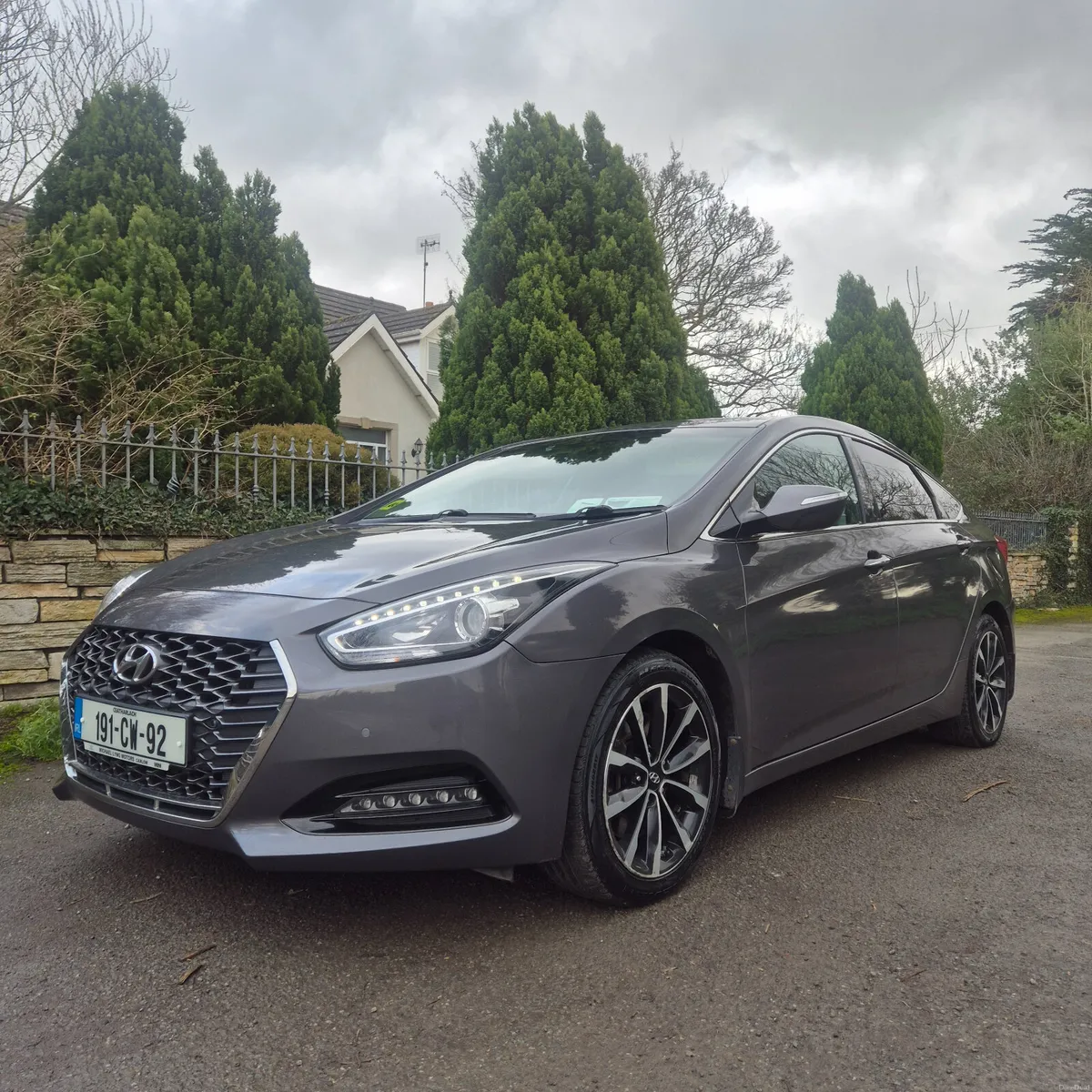 2019 Hyundai i40 Executive must see - Image 1