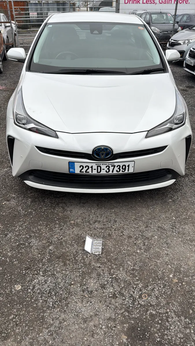 Toyota Prius 2022 - Image 1