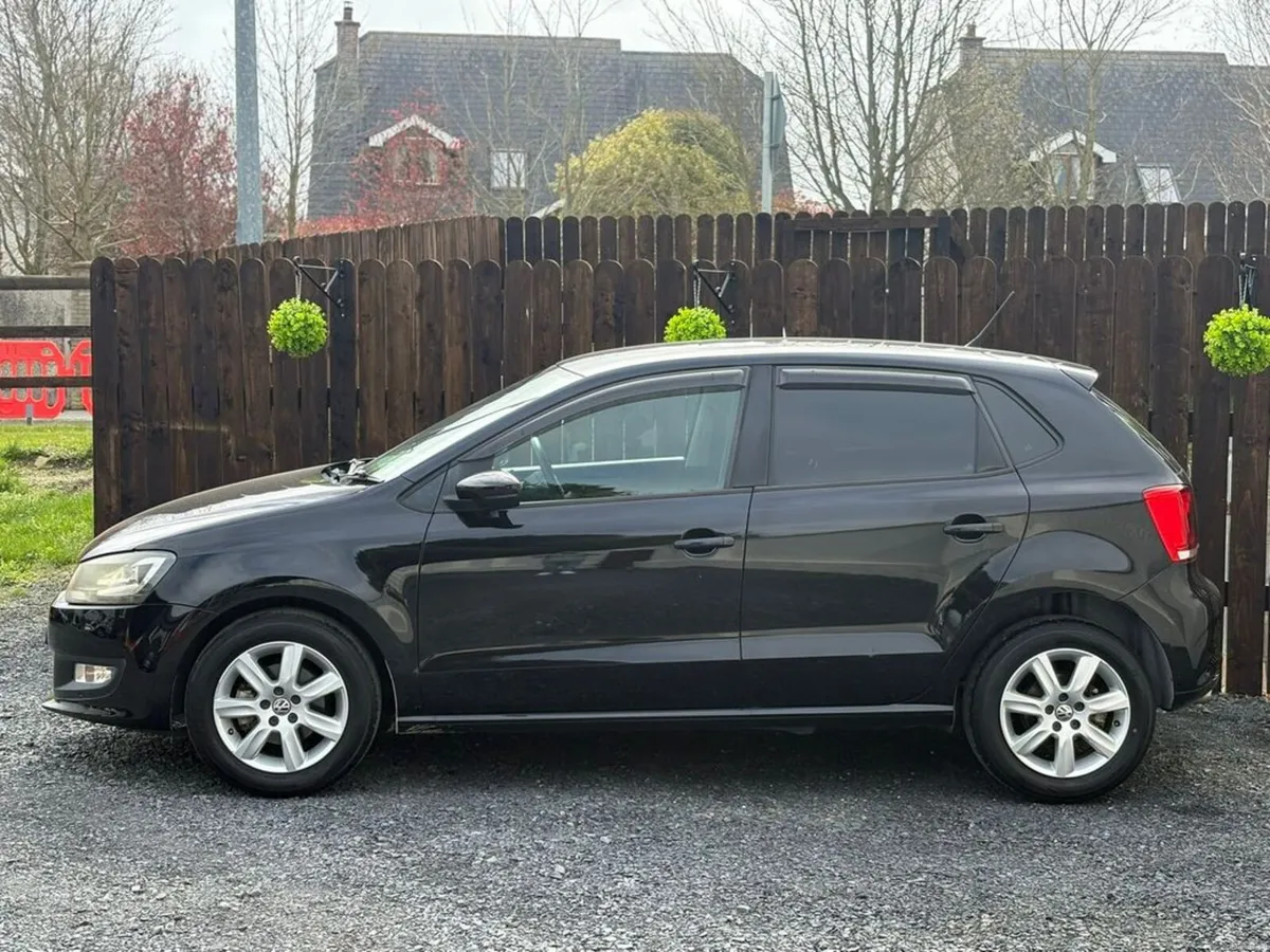 Volkswagen Polo AUTO - LOW KM - Image 4