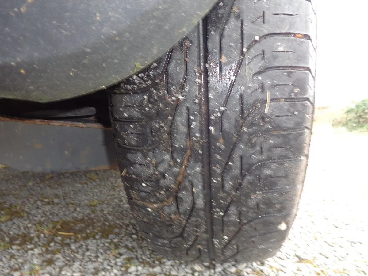 Volkswagen Golf 2005 - Image 3