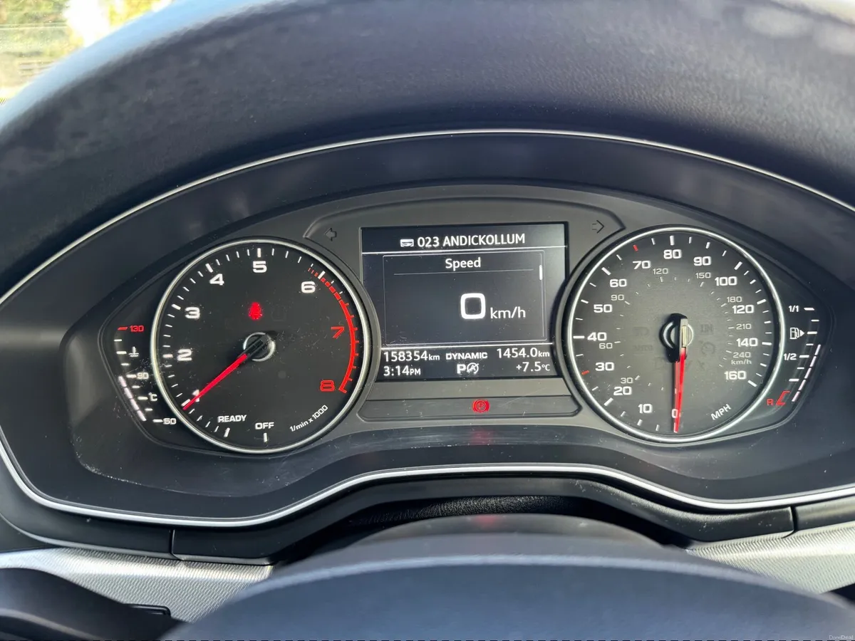 Audi A4 2018 - Image 4