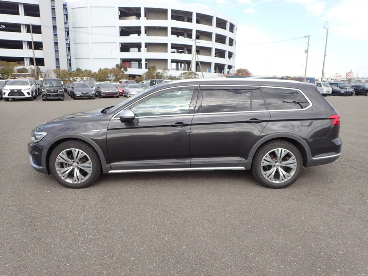 Volkswagen Passat 2.0 TDI ALLTRACK 4MOTION AWD DIE - Image 3