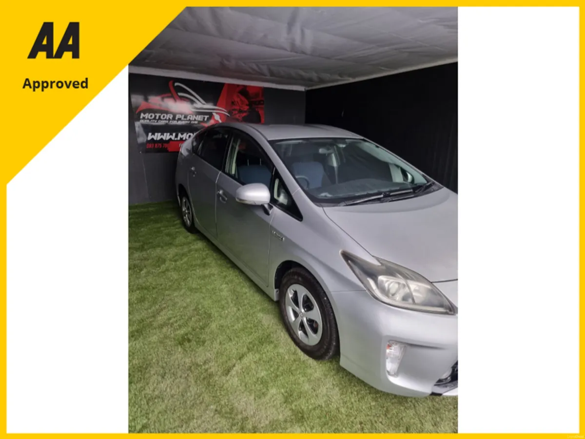 Toyota Prius 1.8 Hybrid - Image 2
