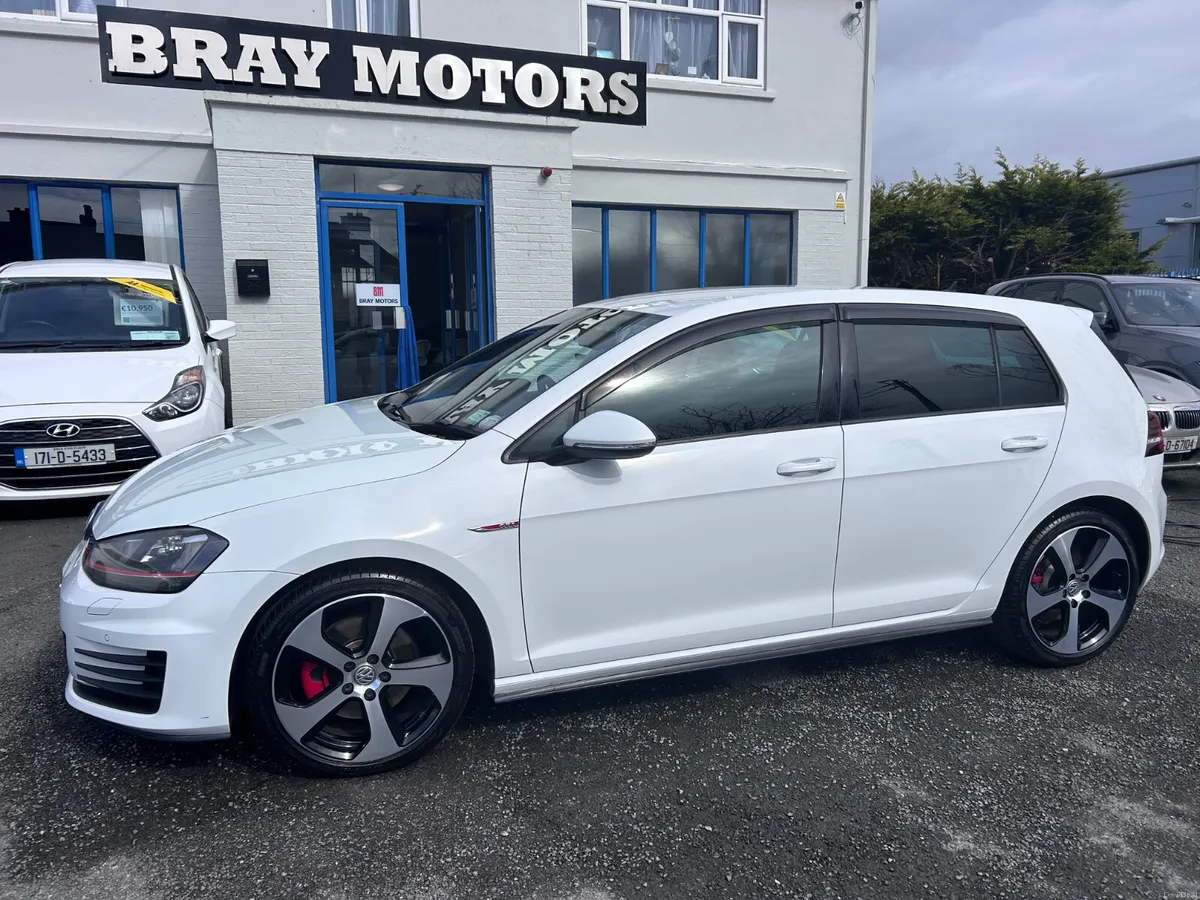 2015 VOLKSWAGEN GOLF GTI 2.0TSI DSG LOW KMS - Image 1