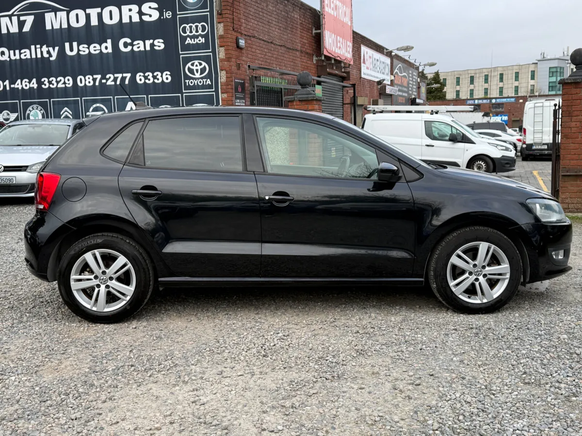2014 Volkswagen Polo  1.2 TSI AUTO - Image 2