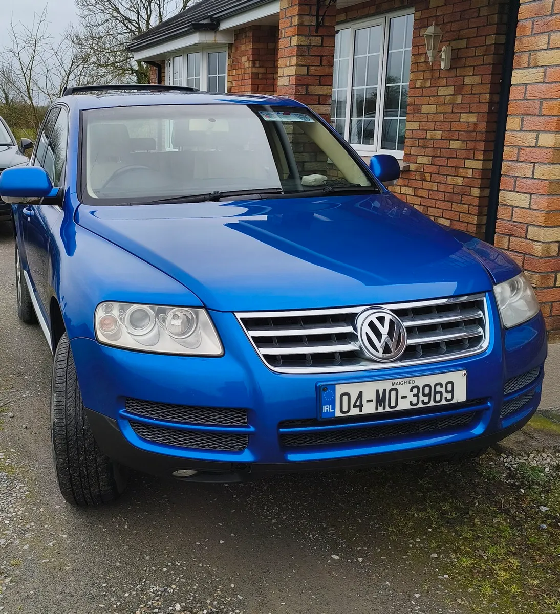 VW Touareg 2.5 d Crew Cab - Image 2