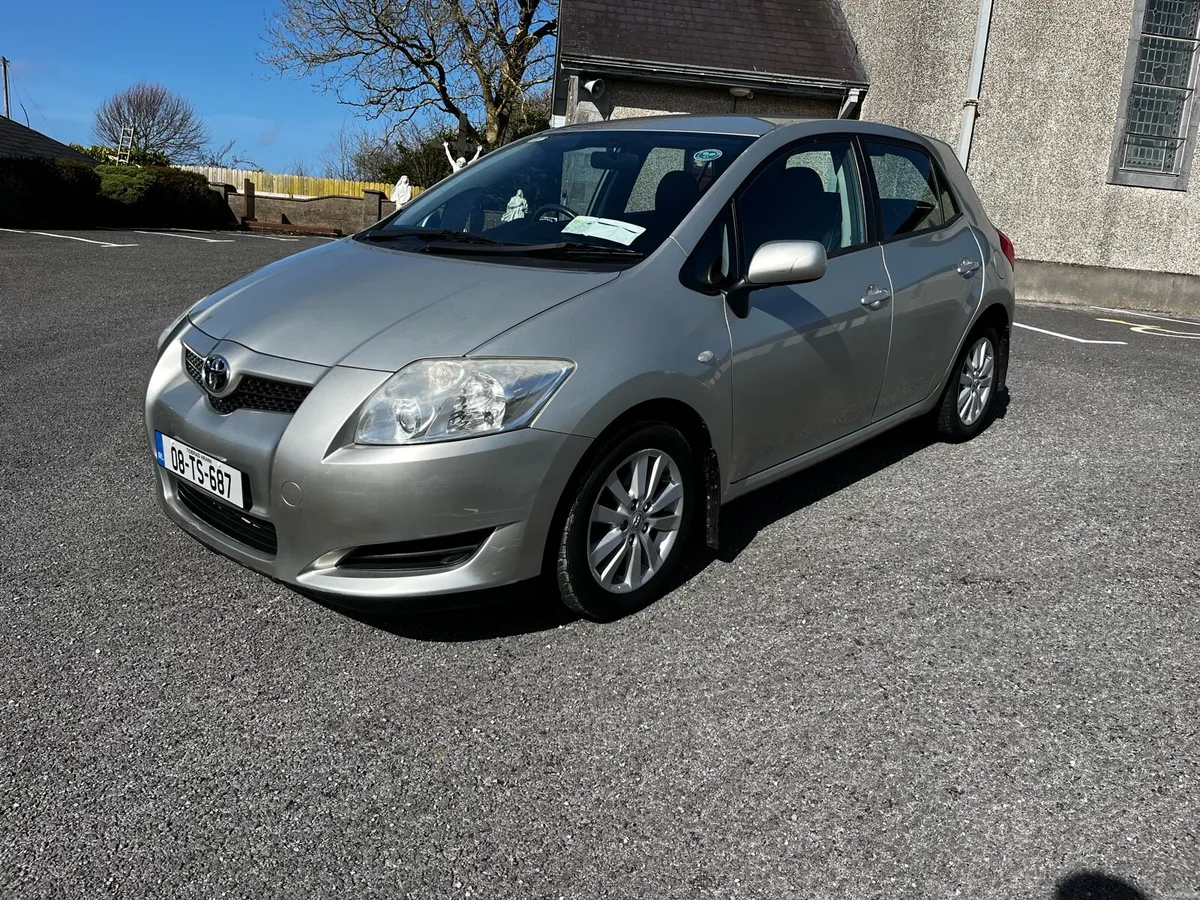 2008 Toyota Auris 1.4 petrol €3250 - Image 2