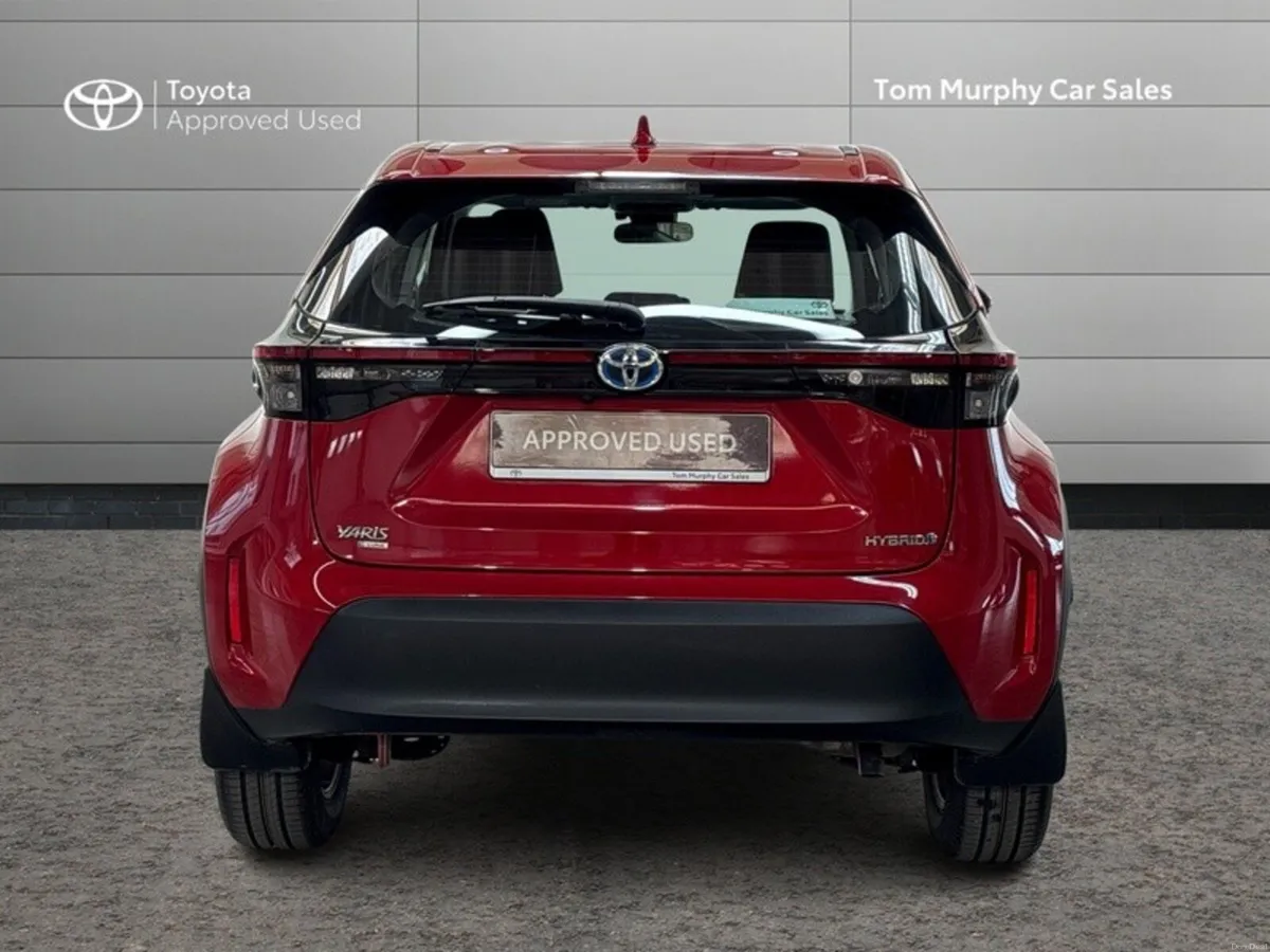 Toyota Yaris Cross LUNA HYBRID - Image 4