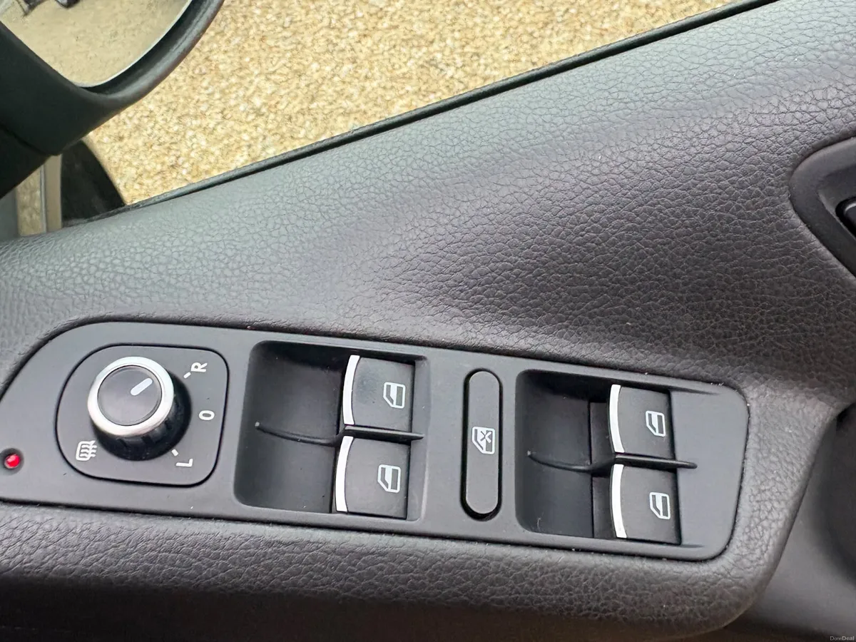 Volkswagen Tiguan 2010 , 2.0 litre tdi - Image 3