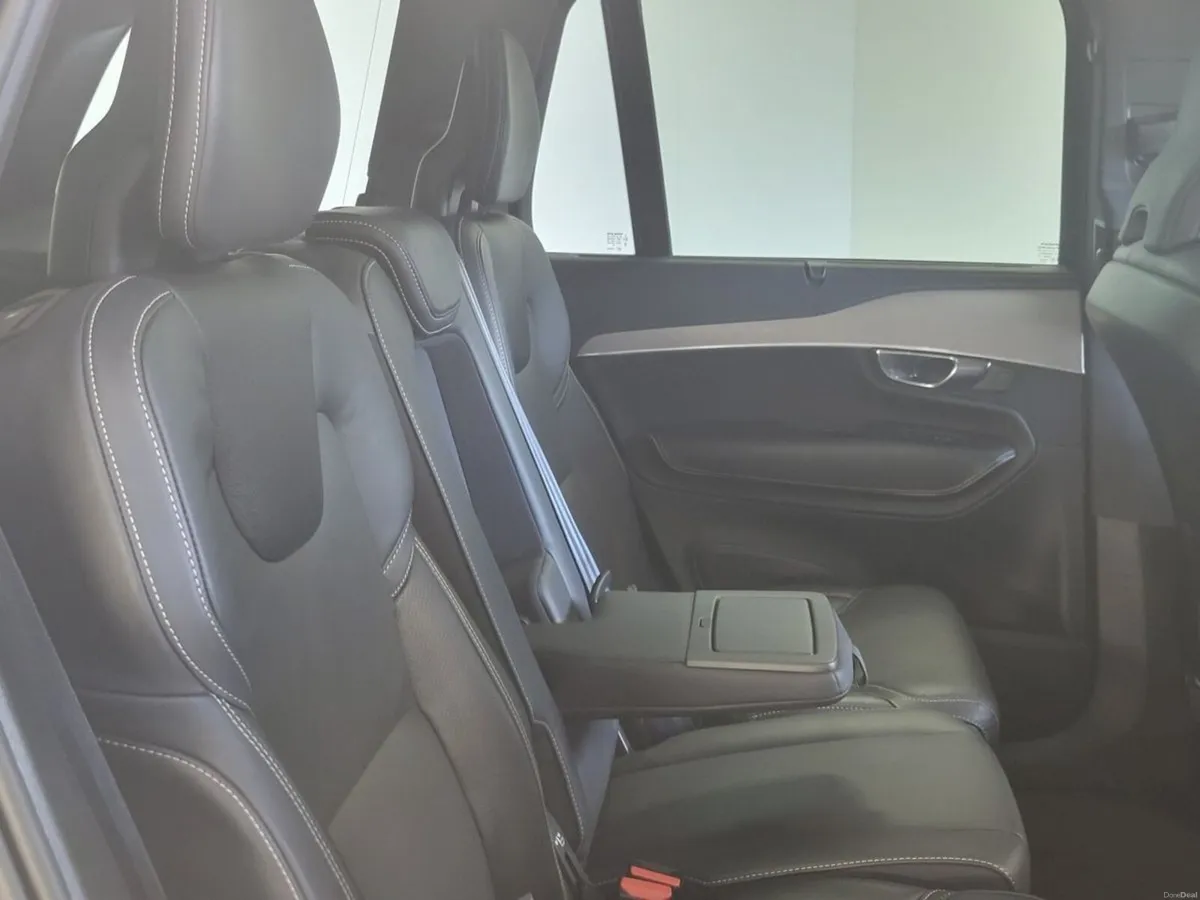 Volvo XC90 T8 PHEV 455hp Plus (Bright Theme) - Image 5