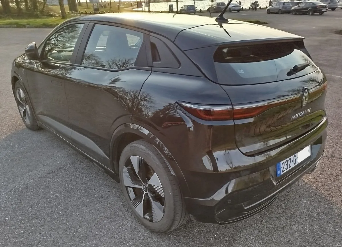Renault Megane E-Tech EV60 Equilibre - Image 3