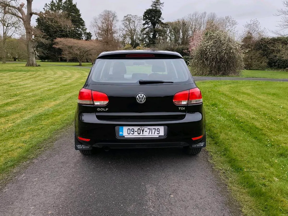 VOLKSWAGEN GOLF 1.6 TDI - Image 3