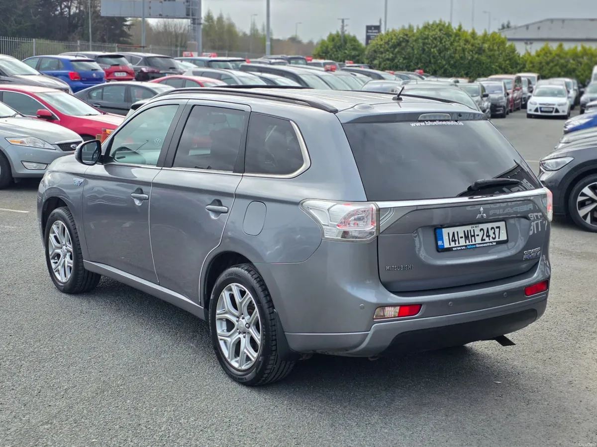 Mitsubishi Outlander 2014 - Image 3