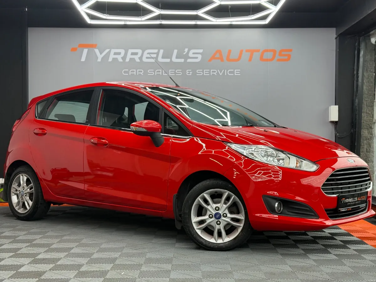 Ford Fiesta 1.25 Zetec "NEW TIMING BELT!" 2015 - Image 1