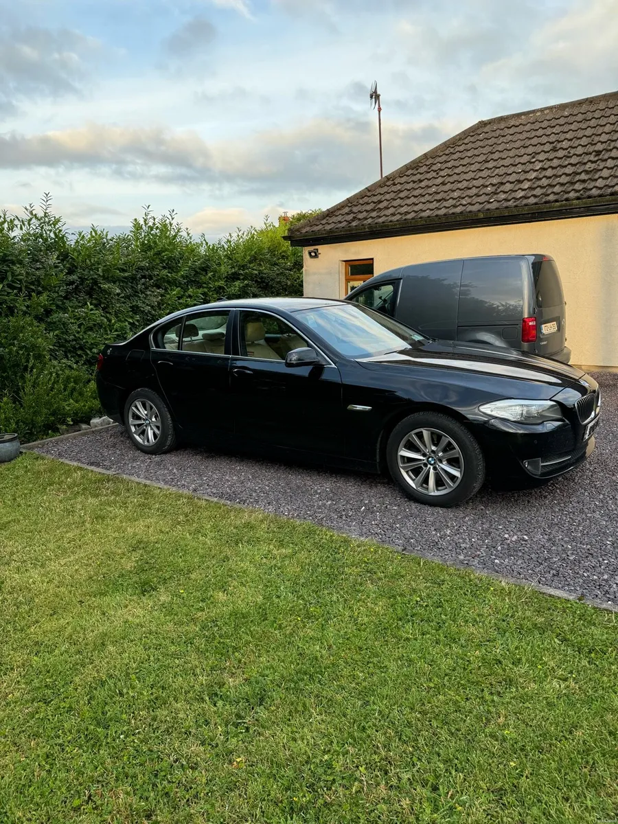 BMW 5 Series 2012 - Well maintained - High Spec - Image 4