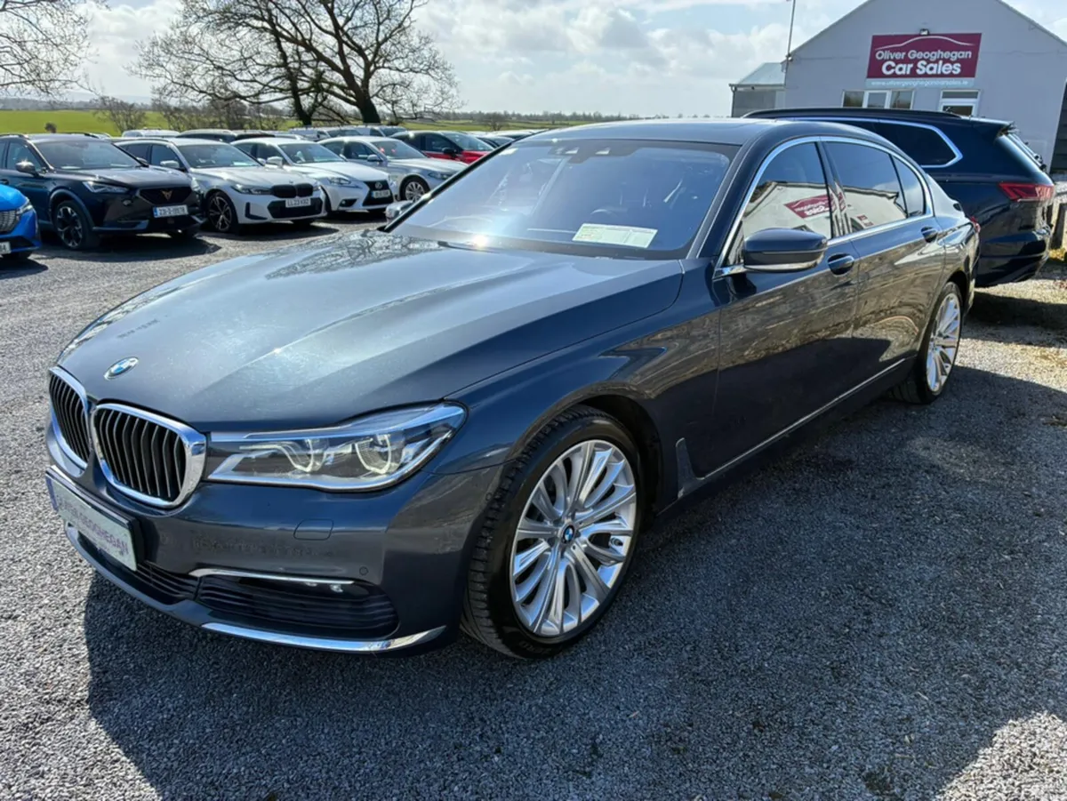 BMW 7-Series 740LD XDRIVE LWB AUTO (HUGE SPEC) - Image 4
