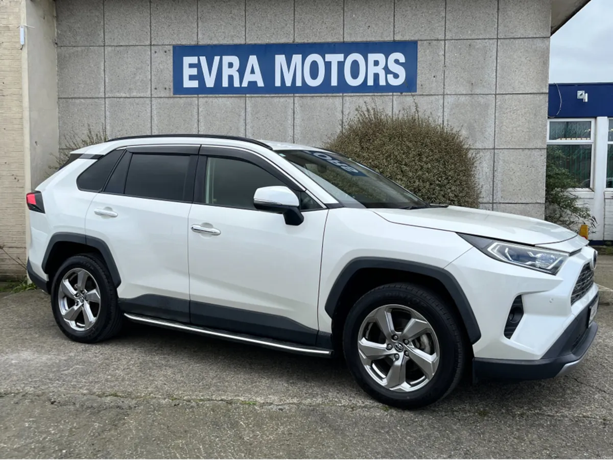 Toyota RAV4 G 4WD AUTOMATIC HYBRID 2.5 PETROL //FU - Image 3