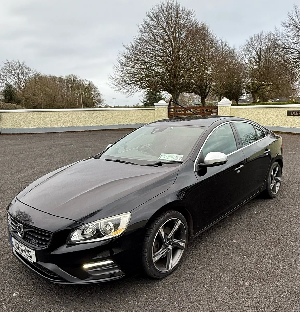 2013 Volvo S60 R-Design 2.0 Diesel - Image 3