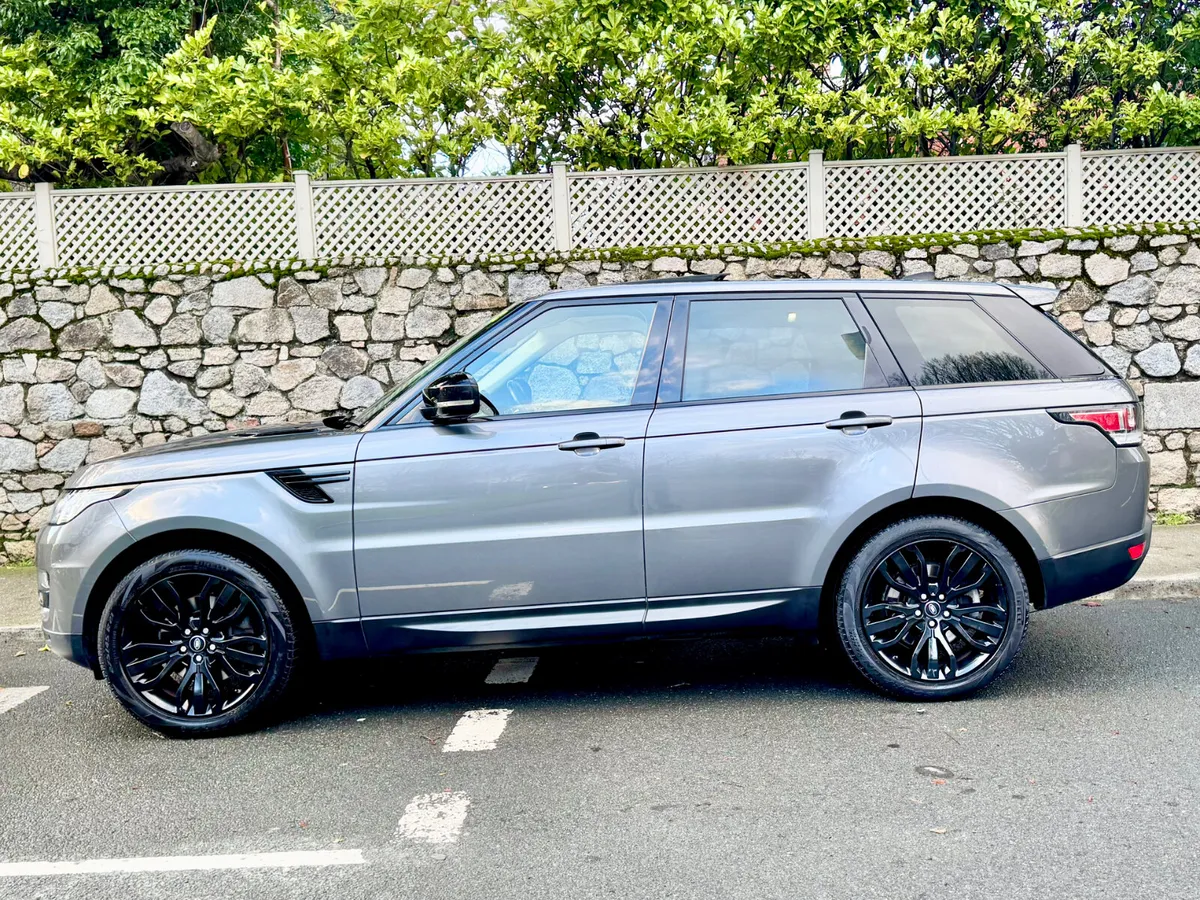 Land Rover Range Rover Sport 2017!!7 SEATER!!3.0l - Image 3