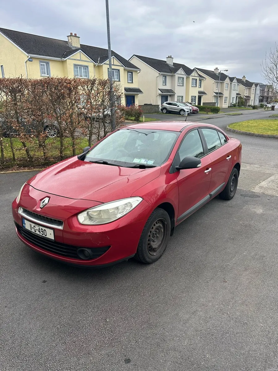 Renault Fluence 2011 - Image 1