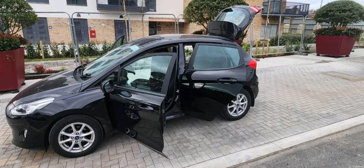 2019 Ford Fiesta - Titanium 1.5 TDCi - Diesel - Image 3