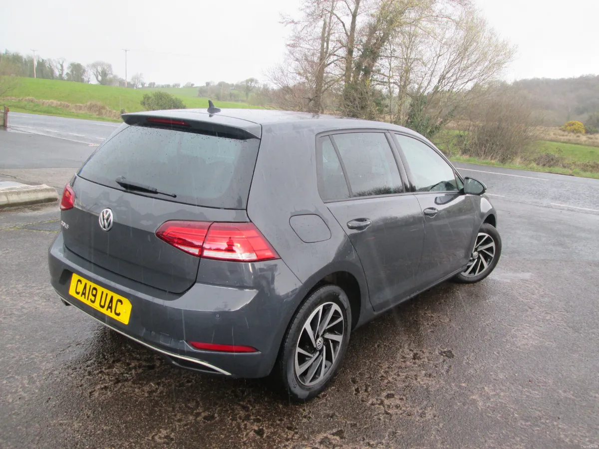 2019  VOLKSWAGEN  GOLF  1.6  TDI  MATCH  5DR - Image 4