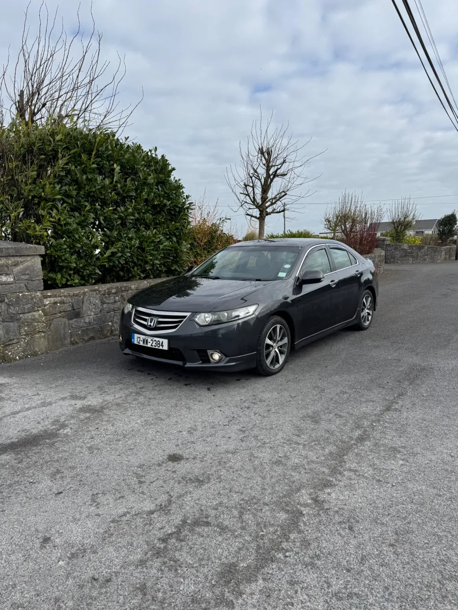 Honda Accord 2012 - Image 4