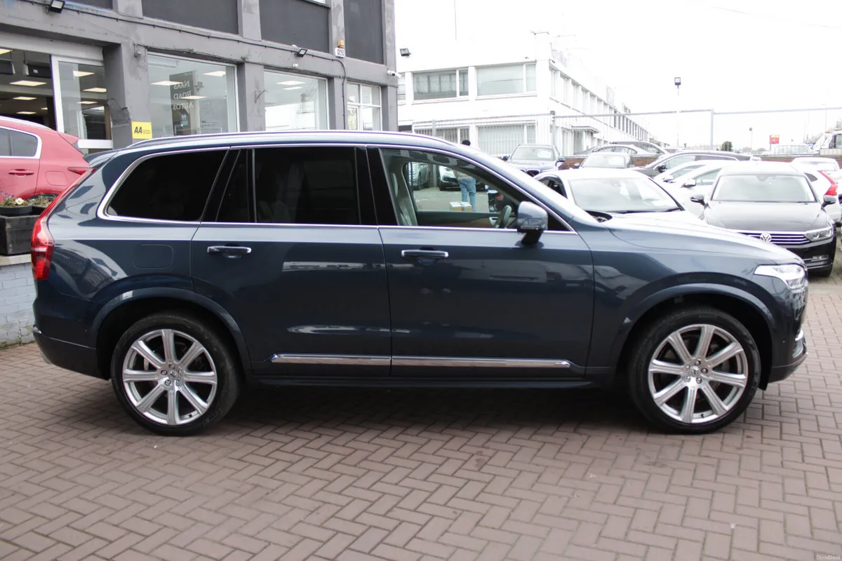 2019 XC90 T8 PHEV INSCRIPTION EDITION AUTO - Image 3