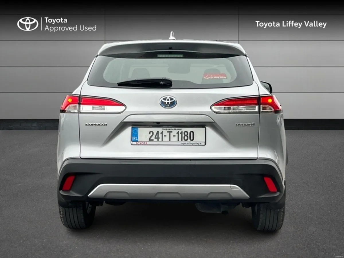 Toyota Corolla Cross COROLLA CROSS HYBRID LUNA - Image 4