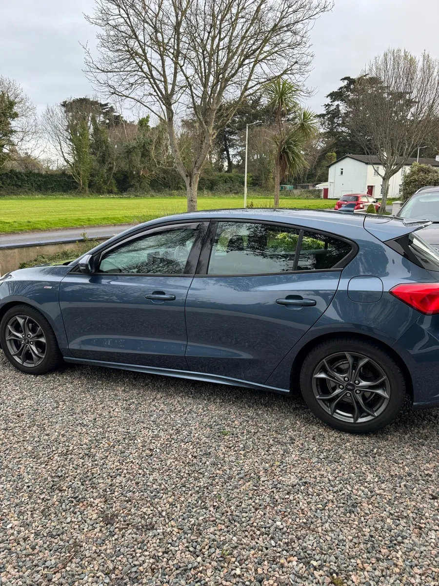 2019 Ford Focus ST - Image 4