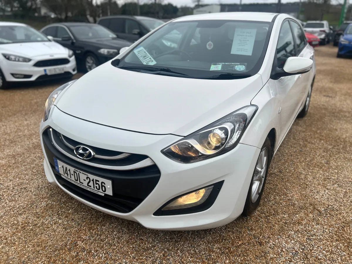Hyundai i30 Auto - Image 3