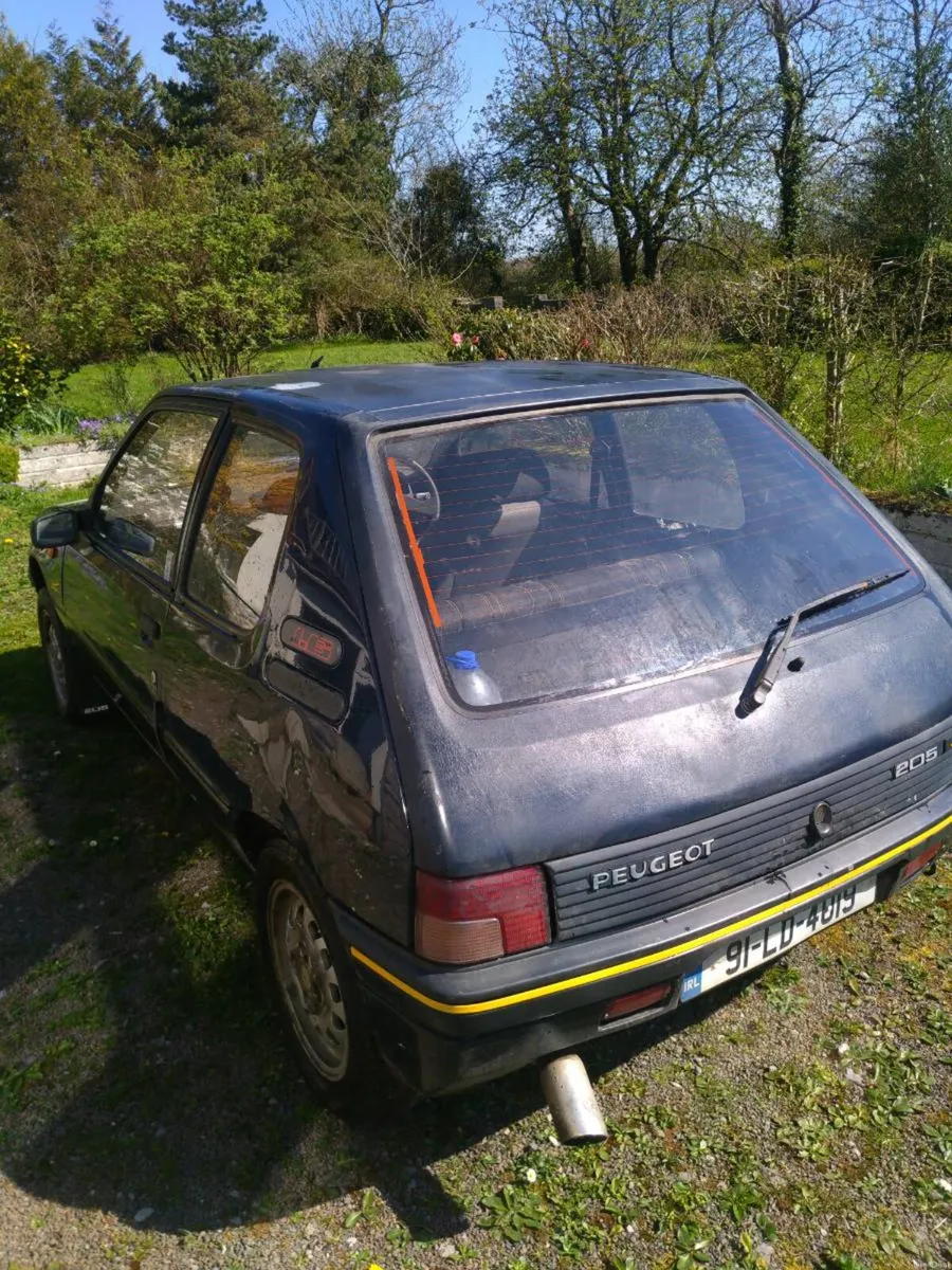 Peujot 205 - Image 2