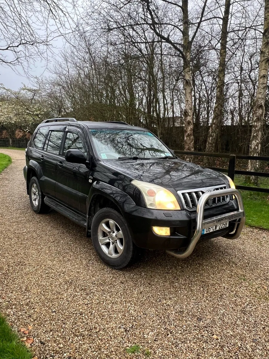 Toyota Land Cruiser - Image 2