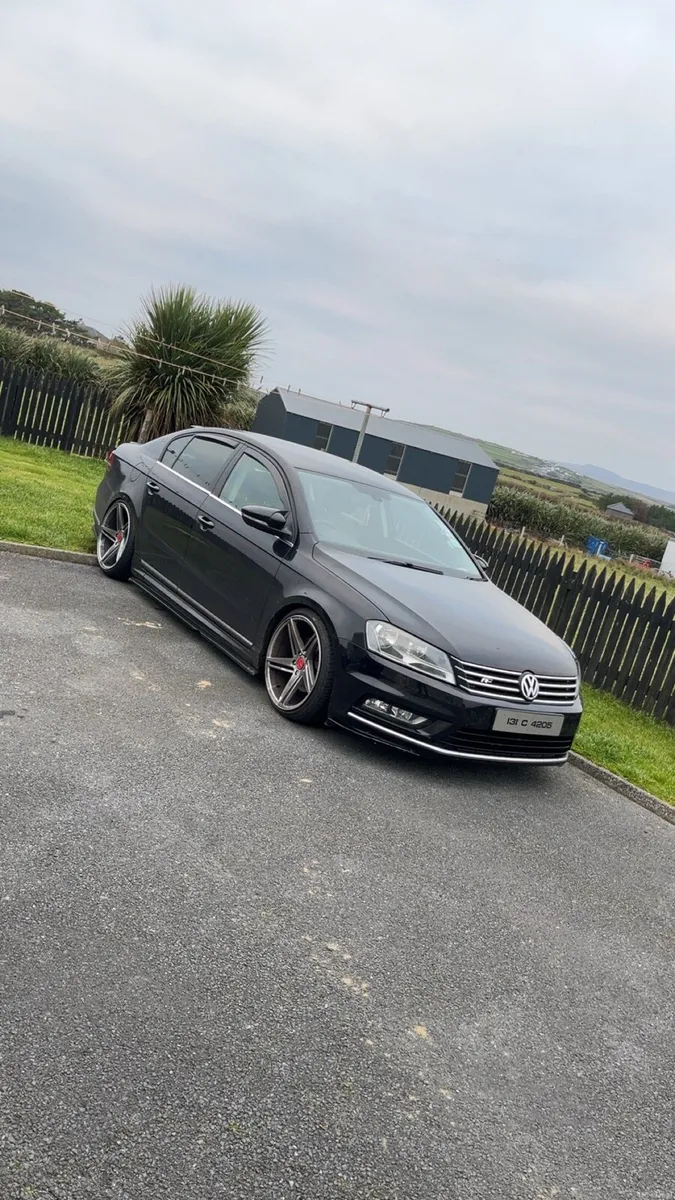B7 Passat 1.6 factory Rline low mileage - Image 3